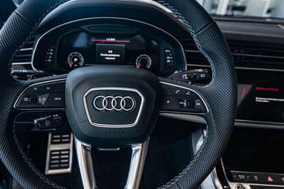 Audi Q7 TDI quattro S Line