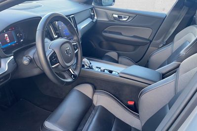 Volvo V60 B4 D Ultimate Dark aut
