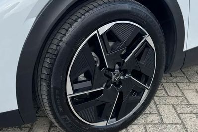 Peugeot 408 GT Exclusive S&S 1.2 mHEV  e-DSC6