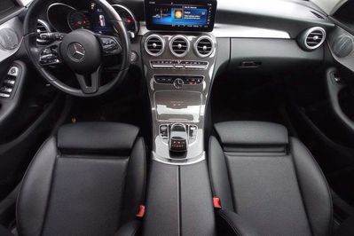 Mercedes Klasa C 220 d 9G-TRONIC