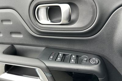 Citroen C5 Aircross Max 1.2 mHEV DCS6