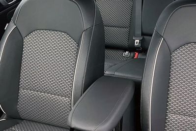 Kia Ceed 1.5 T-GDI Tribute DCT