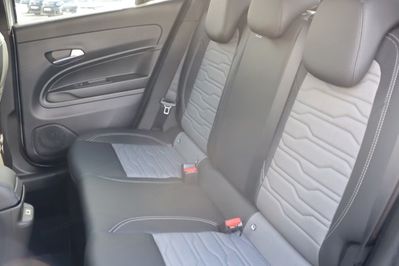 Jeep Avenger Overland 4xe 1.2 T3 mHEV eDCT6