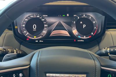 Land Rover Range Rover 4.4 V8 P615 SV Bespoke ''Polar Night''