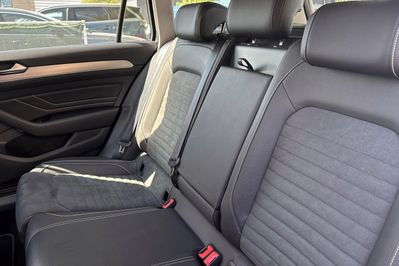 Volkswagen Passat Elegance 2.0 TSI  DSG