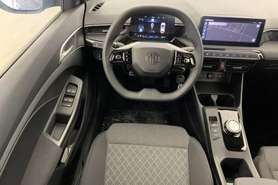 MG 3 Standard 1.5 Hybrid+ AT