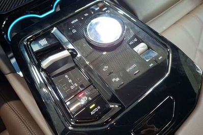 BMW Seria 5 520i mHEV aut