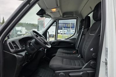 Iveco Daily 50C18 Kontener Mroźnia 8EP do -20° + Winda