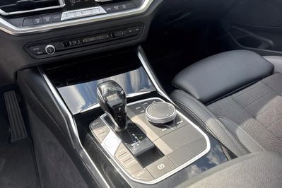 BMW Seria 3 318i