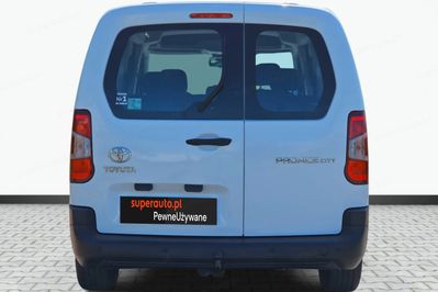 Toyota Proace City Verso d-4D Combi