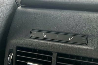 Land Rover Discovery Sport D200 AWD S