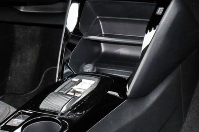 Peugeot 208 Style e-DCS6 1.2 mHEV
