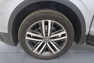 Volkswagen Tiguan 2.0 Tdi 4MOT Elegance Dsg