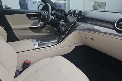 Mercedes Klasa C 300 e T Avantgarde