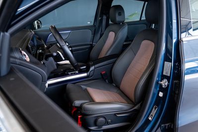 Mercedes EQA 250 66.5kWh Electric Art