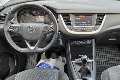 Opel Grandland X 1.2 T GPF Edition Business Pack S&S