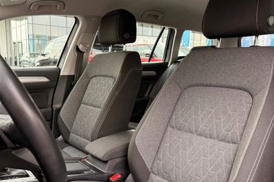 Volkswagen Passat 1.5 TSI Business DSG