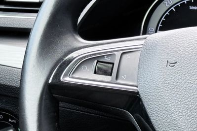 Skoda Superb 2.0 Tdi Scr 4X4 Style Dsg