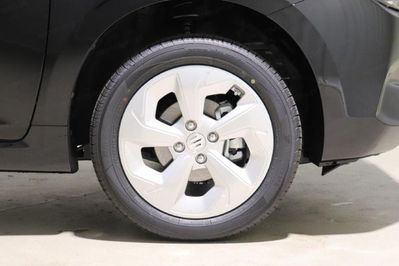 Suzuki Swift 1.2 Dualjet SHVS Premium Plus CVT