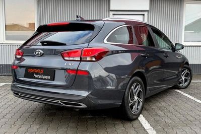 Hyundai i30 1.5 T-GDI Smart DCT