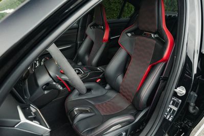 BMW Seria 3 M3 CS xDrive sport aut