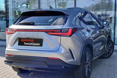 Lexus NX 450h+ Omotenashi AWD