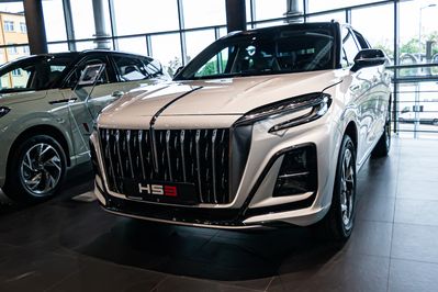Hongqi HS3 1.5T FWD