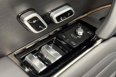 Land Rover Range Rover Sport D350 Autobiography