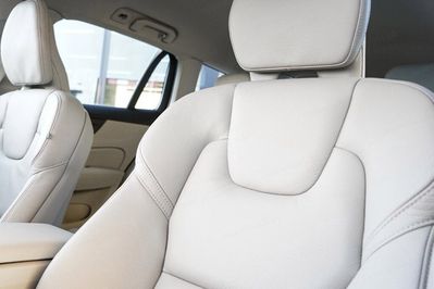 Volvo V60 B4 Plus Dark