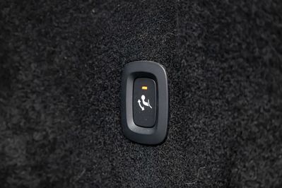 Volvo XC60 B4 D AWD Plus Dark