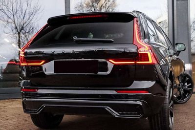 Volvo XC60 B5 AWD Ultra Black Edition
