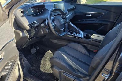 Peugeot 3008 1.2 Puretech Allure S&S EAT8