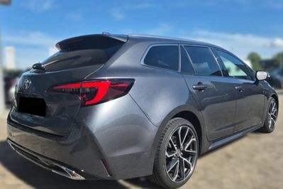 Toyota Corolla Executive 2.0 Hybrid Dynamic Force