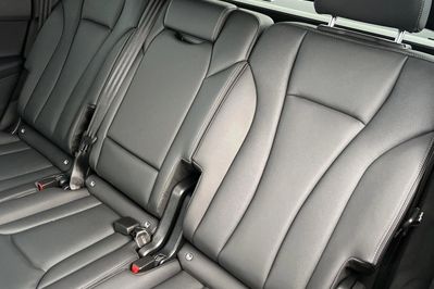 Audi Q7 50 TDI quattro S Line