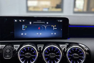 Mercedes Klasa A 220 4-Matic AMG Line