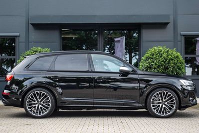 Audi Q7 SQ7 TFSI quattro
