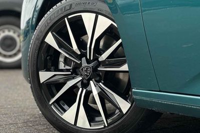 Peugeot 308 Allure S&S EAT8 1.5 BlueHDi