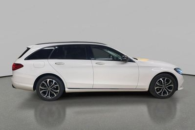Mercedes Klasa C 180 9G-TRONIC