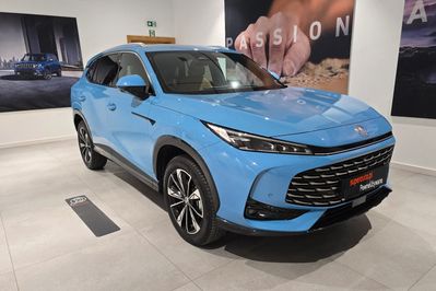 MG HS 1.5 T-GDI Exclusive DCT