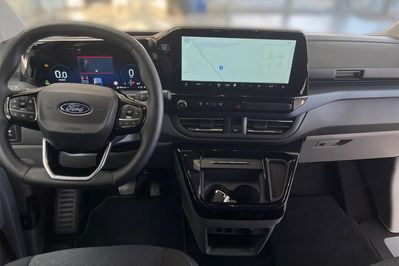 Ford Tourneo Custom 320 L2H1 Active A8 AWD