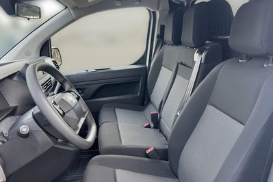 Toyota ProAce 2.0 D-4D Long