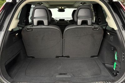 Volvo XC90 T8 AWD Plug-In Hybrid Ultra Bright 7os