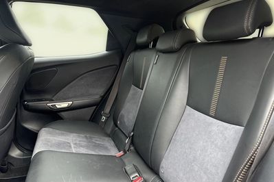 Lexus LBX Hybrid Cool