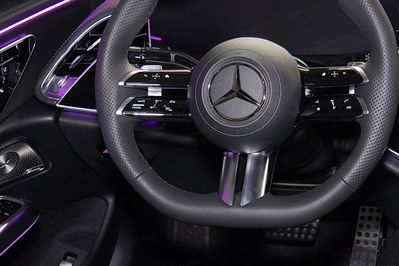 Mercedes Klasa E 200 4-Matic AMG