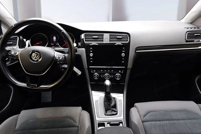 Volkswagen Golf TSI BMT Evo Highline DSG