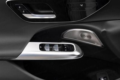 Mercedes Klasa E 200 AMG