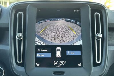 Volvo XC40 T3 Momentum Core