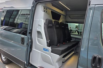 Peugeot Boxer Heavy L4H2 Zabudowa Brygadowa