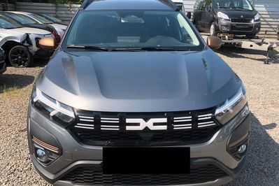 Dacia Jogger Extreme 5-miejsc 1.6 Full Hybrid