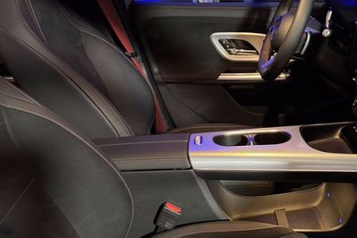 Mercedes GLB 220 4-Matic AMG Line